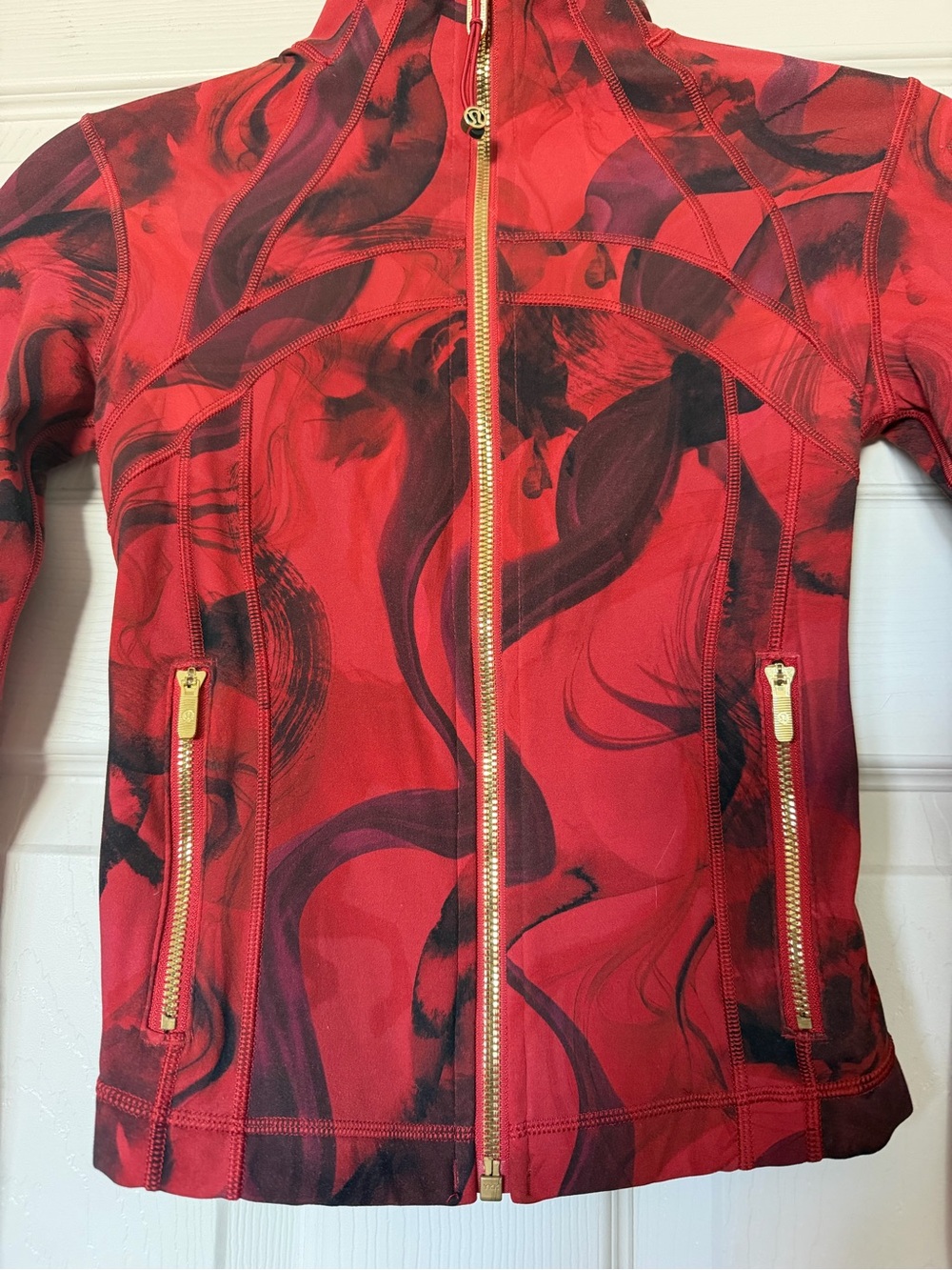 lululemon athletica Red & Black Lunar New Year Define Cropped Jacket - Picture 4 of 5